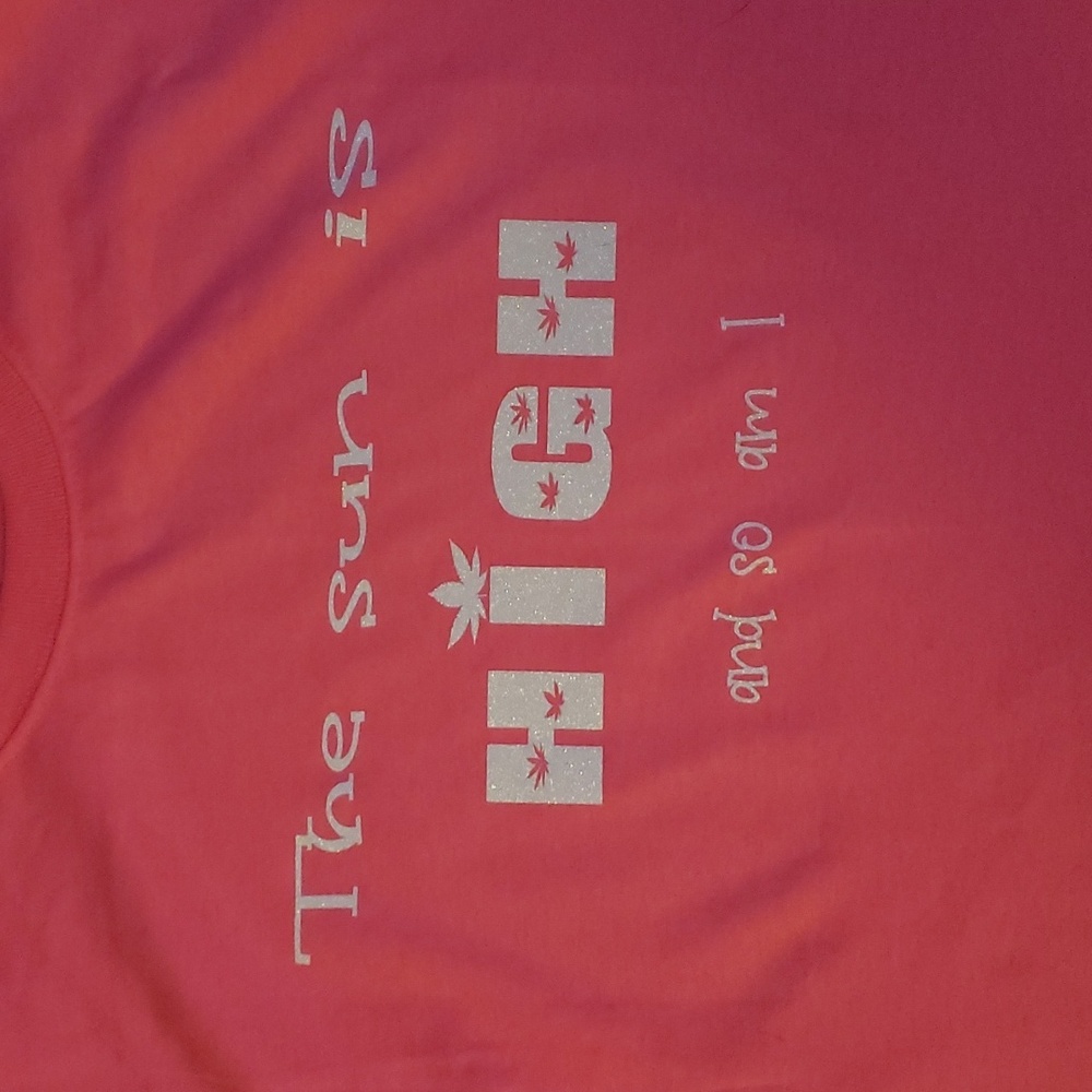 Hot pink. Medium. Jerzees tshirt